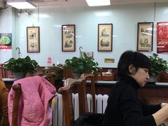 大堂-陈寔包子王·卤煮小肠·京味小吃(龙潭店)
