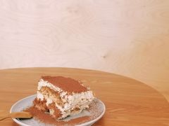 提拉米苏-悟白咖啡WoobyCafe