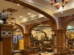 大堂-清真·玛丽亚新疆菜主题餐厅(浙江中路店)