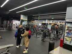 -VLines耀能运动24小时·月付制健身(京广桥店)