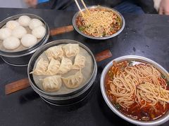 -薛记襄阳香辣牛肉面(平安路店)