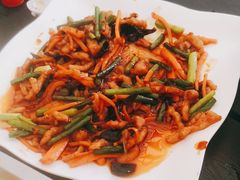 -鑫渔港海鲜本地菜·山海关浑锅(东戴河店)
