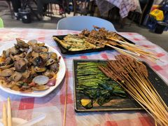 -乐山烧烤·罗田吊锅·小龙虾(航天兴隆国际店)