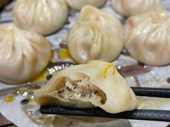 -馋三尺蟹粉小笼(人民广场店)