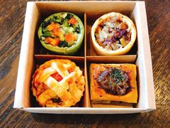 -星巴克臻选(盐城金鹰聚龙湖店)