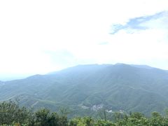 -梅岭月亮湾山体公园