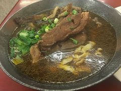 -尊品原汁牛肉面