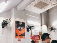 大堂-威邵鸡煲(西华路总店)