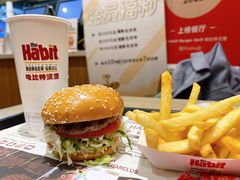 -The Habit Burger Grill 哈比特汉堡(爱琴海店)
