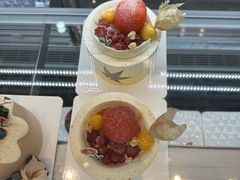 -花花卷卷·鲜食蛋糕(静安久光百货店)