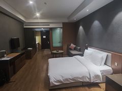 -青岛五四广场海景美仑国际公寓酒店