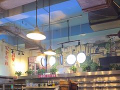 -马路边边串串香形象店(磐石路店)