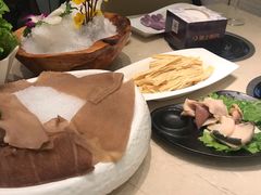 -海上明月海鲜火锅 鲜切牛肉