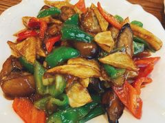 地三鲜-东北人家铁锅炖(鞍山路店)