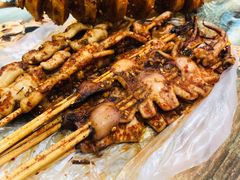 -许西美食一条街