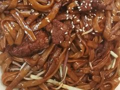 干炒牛河-天宝食坊·啫啫煲大排档(西华路店)