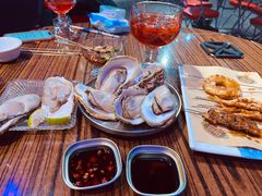 -蚝堡海鲜·威海菜·海肠捞饭·烧烤·亚洲吃蚝公司(幸福门店)