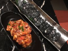 -山川小町·极番烧肉(新地假日广场店)