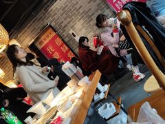 等位区-傣妹火锅(南京东路一店)