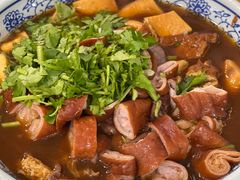 卤煮火烧-门框胡同百年卤煮(新街口店)