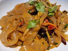 东北拉皮盆菜-95号酱骨·一块豆腐(展春园西路店)