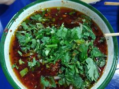冒鸭血-马路边边·成都串串(翠柏路店)