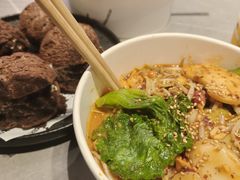 -W COLLECTIVE  DESSERT SHOP