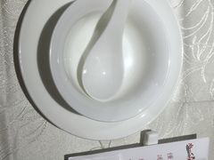 -尚一汤 广东炖汤(金桥国际店)