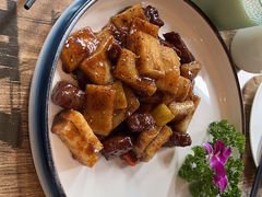 -香山湖家家宴(中山陵店)