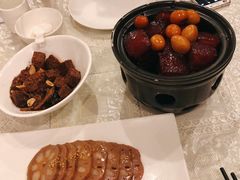 老弄堂红烧肉-老上海弄堂菜馆(恒基名人购物中心店)