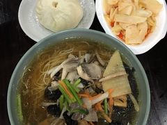 -重元寺香积厨素斋馆