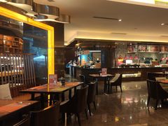 -岷山饭店-芝芝自助餐厅