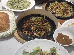 -峨嵋小镇(远洋城店)
