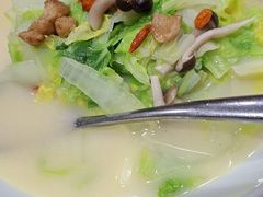-乐忻皇朝(上海中心大厦店)