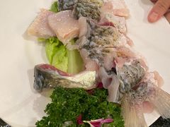 -得意咚瓜·顺德鱼生·冬瓜火锅(深圳首店)