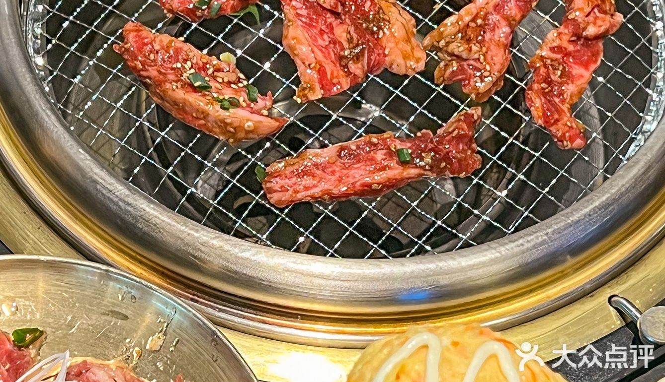 杭州探店｜一家能吃到熟醉的酷炫烤肉店 