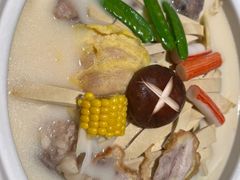 -三人行骨头王火锅(长寿店)