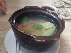-闫家驴肉老店(华电一校店)