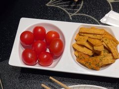 -辣尚瘾·烤鱼·新川菜(牡丹园直营店)