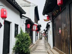 -张家港凤凰山景区恬庄古街