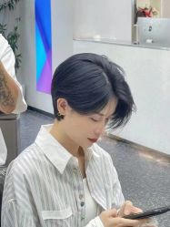 -Style HAIR