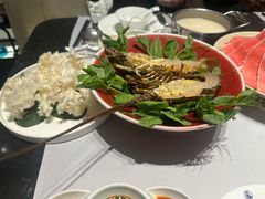 -红鼎豆捞·非遗鲍皇汤火锅(宝丰路店)