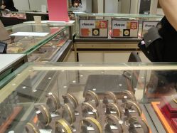 -周生生Chow Sang Sang(新世界店)