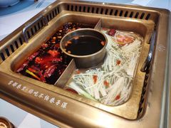 -雾都渣渣火锅(南城智汇城店)