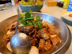 -头上红煨盐鸡·非遗院子餐厅
