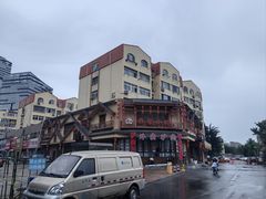 -乔家小院•非遗驴肉•本地小海鲜(滨河路店)