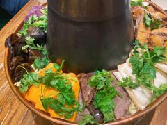 -清真·玛丽亚新疆菜主题餐厅(浙江中路店)