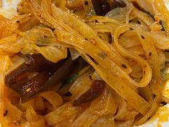 黑白面皮-老陈家擀面皮(平凉路店)