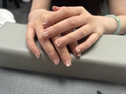 -芊屿芊浔美甲