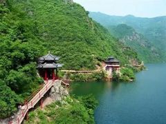 -汉中石门栈道景区